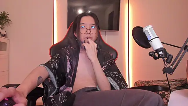 wexlee7 online show from 11-28-25, 11:05