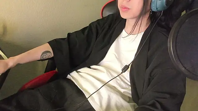 wexlee7 online show from 02-12-26, 09:47