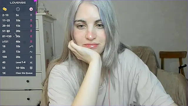 Snapshot of pawpaws chatting on 02-18-26, 03:19 pawpaws online show from 02-18-26, 03:19