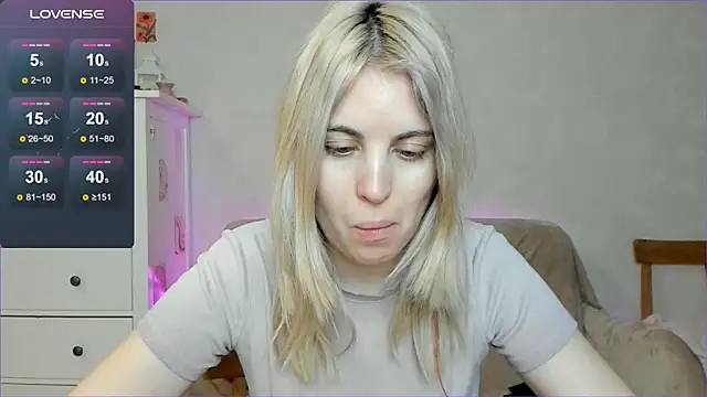 Snapshot of pawpaws chatting on 02-08-26, 06:00 pawpaws online show from 02-08-26, 06:00