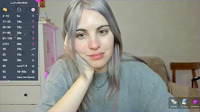 Snapshot of pawpaws chatting on 02-15-26, 06:14 pawpaws online show from 02-15-26, 06:14