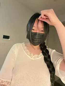 Snapshot of MEOW_MEO chatting on 04-22-26, 04:14 MEOW MEO online show from 04-22-26, 04:14