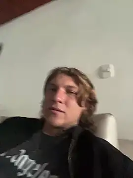 Tom Krakow online show from 12-13-25, 08:04