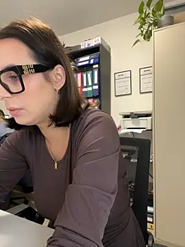 Hii Lolla online show from 10-23-25, 06:01