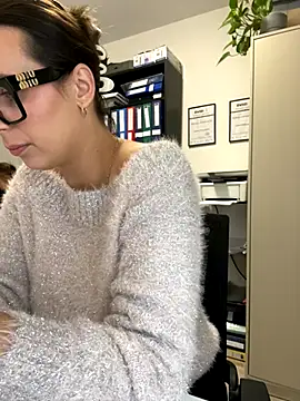 Hii Lolla online show from 10-25-25, 06:12