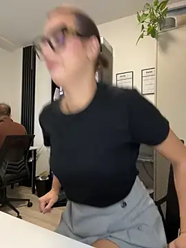 Hii Lolla online show from 10-01-25, 06:07