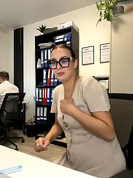 Hii Lolla online show from 10-02-25, 06:06