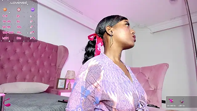 AnnieWestly online show from 12-17-25, 03:28