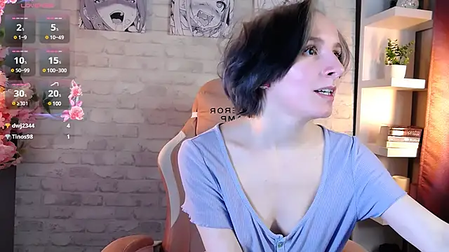 Snapshot of Violet_Veliya chatting on 03-01-25, 05:16 Violet Veliya online show from 03-01-25, 05:16