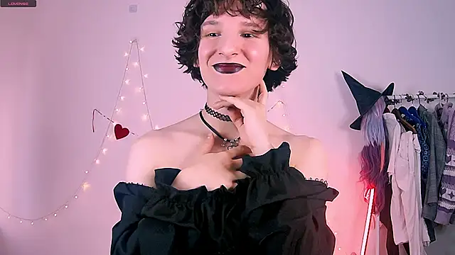 Violet Veliya online show from 04-11-26, 04:10
