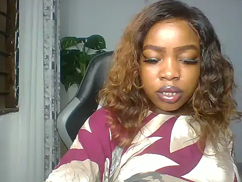 Snapshot of rosey_cheeks chatting on 02-14-26, 05:35 rosey cheeks online show from 02-14-26, 05:35