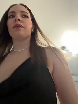 -SweetDi- online show from 05-24-26, 06:41
