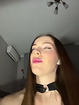 Snapshot of -SweetDi- chatting on 06-04-26, 06:45 -SweetDi- online show from 06-04-26, 06:45