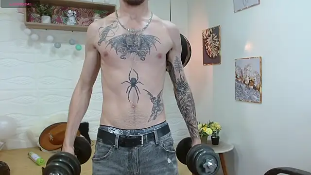 Snapshot of DmitriSanders chatting on 03-06-25, 03:46 DmitriSanders online show from 03-06-25, 03:46