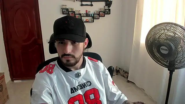 DmitriSanders online show from 04-18-26, 10:32