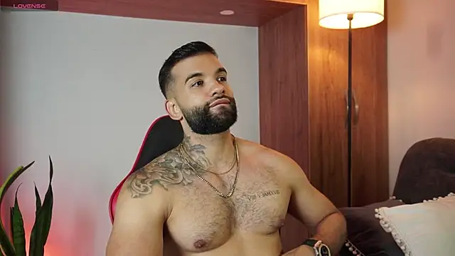 MarkHazze online show from 11-24-25, 12:10