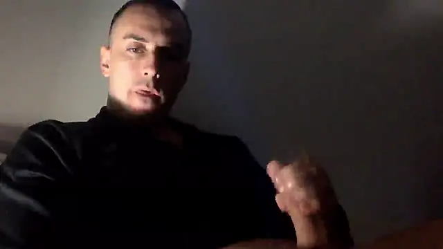 Snapshot of mainnrd chatting on 09-25-25, 05:19 mainnrd online show from 09-25-25, 05:19