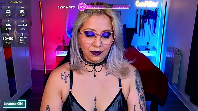 Snapshot of blackwidow_s1 chatting on 05-30-26, 11:49 blackwidow s1 online show from 05-30-26, 11:49