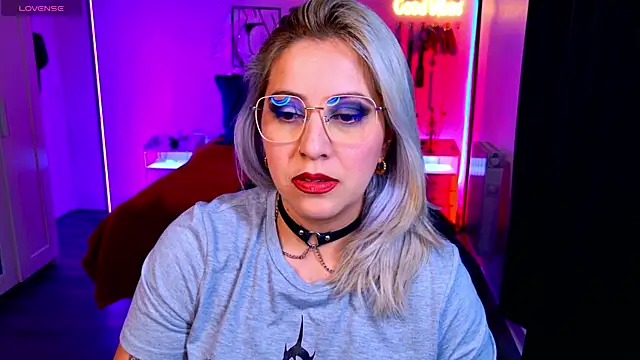 Snapshot of blackwidow_s1 chatting on 04-23-26, 04:52 blackwidow s1 online show from 04-23-26, 04:52