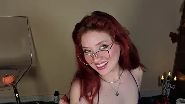 Snapshot of Ivanna_Diamon chatting on 10-11-25, 05:08 Ivanna Diamon online show from 10-11-25, 05:08