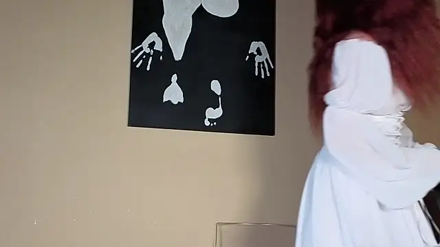 Ivanna Diamon online show from 11-21-25, 02:32