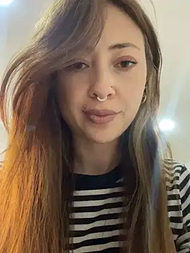 Sofii gold online show from 12-15-24, 01:57