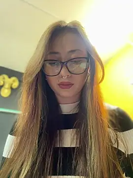 Sofii gold online show from 02-28-25, 12:21