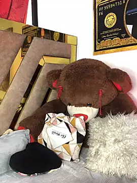 naatashamendozaa online show from 04-01-26, 05:54