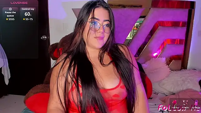 Snapshot of naatashamendozaa chatting on 11-19-25, 04:01 naatashamendozaa online show from 11-19-25, 04:01