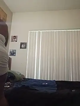 TipdrilBossQueen online show from 05-27-26, 04:14