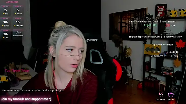 Lisaonthemoon online show from 11-26-25, 07:03