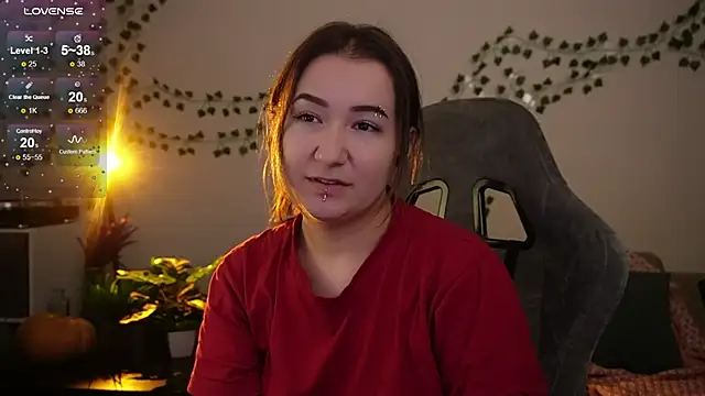 Megan  Hart online show from 11-10-25, 02:49