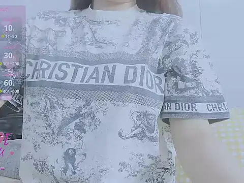 Linh diudang online show from 10-14-25, 02:45