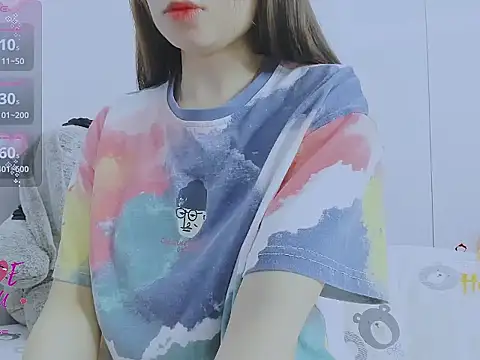 Linh diudang online show from 11-18-25, 02:49