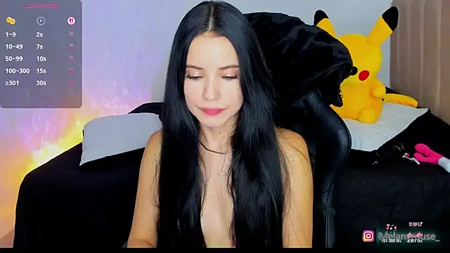 melanyrouse1 online show from 10-26-25, 09:15