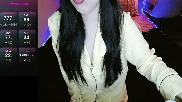 Snapshot of _Viviann_ chatting on 10-16-25, 03:20 Viviann online show from 10-16-25, 03:20