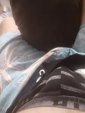 Snapshot of dredre1069 chatting on 02-19-26, 03:03 dredre1069 online show from 02-19-26, 03:03