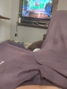 Snapshot of dredre1069 chatting on 11-11-25, 03:40 dredre1069 online show from 11-11-25, 03:40