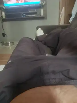 Snapshot of dredre1069 chatting on 10-29-25, 03:55 dredre1069 online show from 10-29-25, 03:55