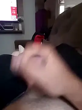 Snapshot of dredre1069 chatting on 10-21-25, 03:33 dredre1069 online show from 10-21-25, 03:33