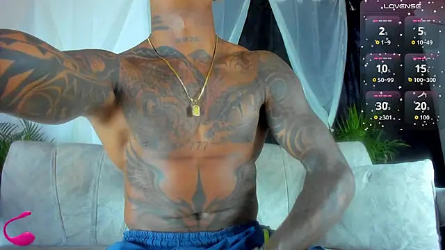 esteveen ortegas  online show from 10-08-25, 10:43