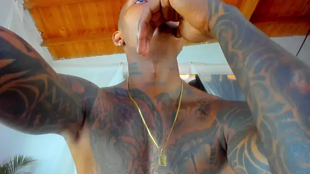 esteveen ortegas  online show from 12-02-25, 06:42