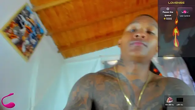 esteveen ortegas  online show from 10-17-25, 05:37