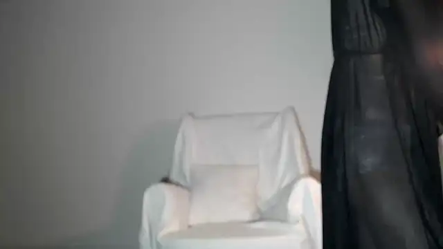 Lily 0000 online show from 02-23-25, 06:01