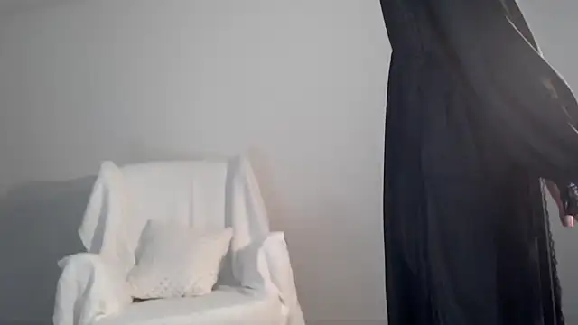 Lily 0000 online show from 02-25-25, 01:32