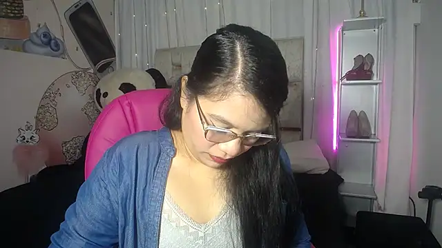 KEYRA-MILLER- online show from 11-25-25, 02:01