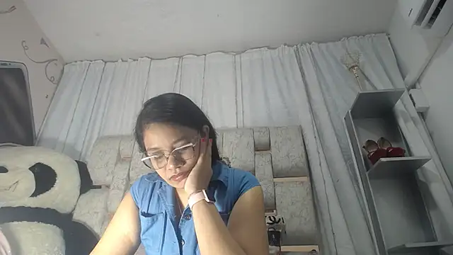 KEYRA-MILLER- online show from 02-23-26, 01:51