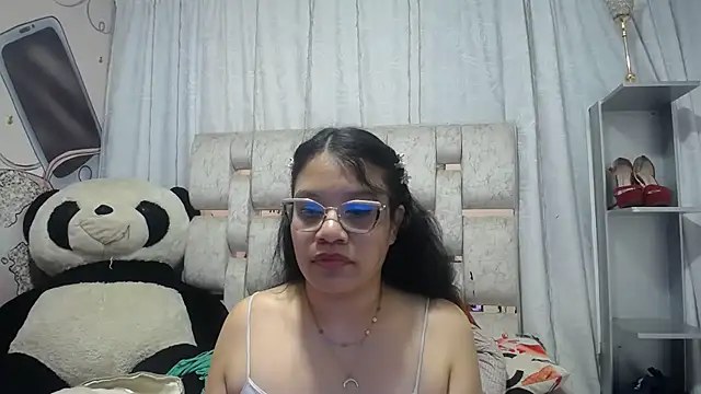 KEYRA-MILLER- online show from 02-06-26, 01:56