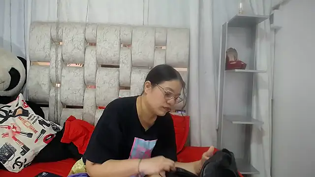 KEYRA-MILLER- online show from 03-20-26, 01:06