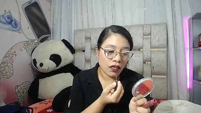 KEYRA-MILLER- online show from 12-03-25, 02:34